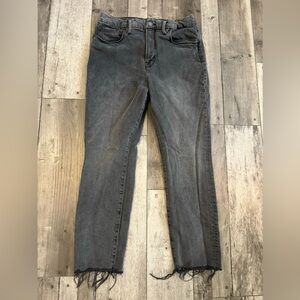 Good American Women’s Sz 14/32 Good Classic Raw Hem Slim Jeans Faded Black